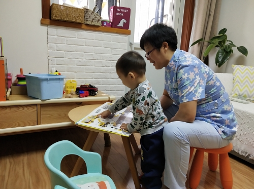 怎樣找一個高端保姆阿姨？（高端保姆都具有這幾個特點）