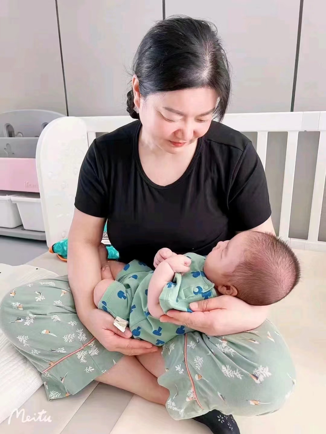 挑選月嫂時要遵循哪些原則（挑選月嫂的標(biāo)準(zhǔn)是什么？）